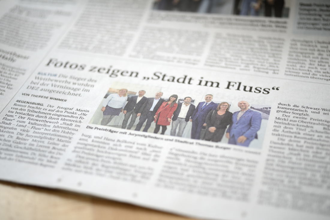 Ausstellungsbericht zum Fotowettbewerb »Stadt im Fluss« in der Mittelbayerischen Zeitung