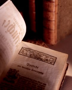 Antiquarische Bücher | Auftragsarbeit